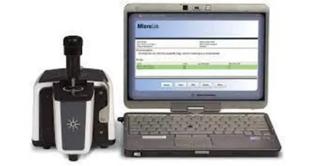 اسپکتروفتومتر FTIR Cary 630