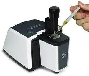 اسپکتروفتومتر FTIR Cary 630