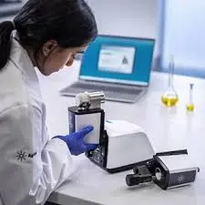 اسپکتروفتومتر FTIR Cary 635